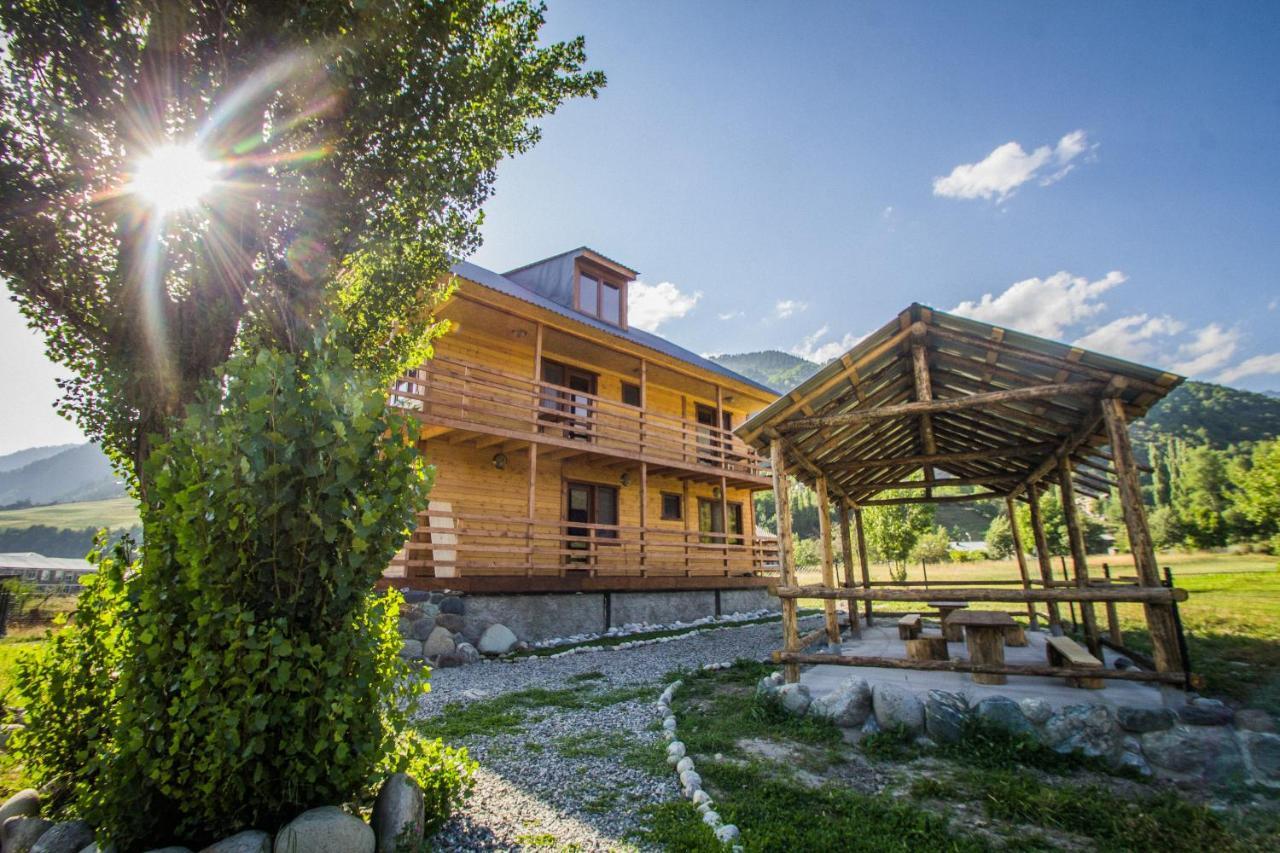 Guesthouse Gio Kashveti 外观 照片